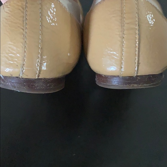 Tory Burch Caroline flats used condition. - Picture 9 of 9